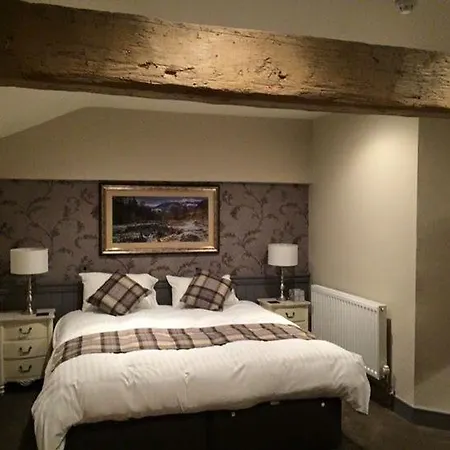 Hotel Crofters 3*