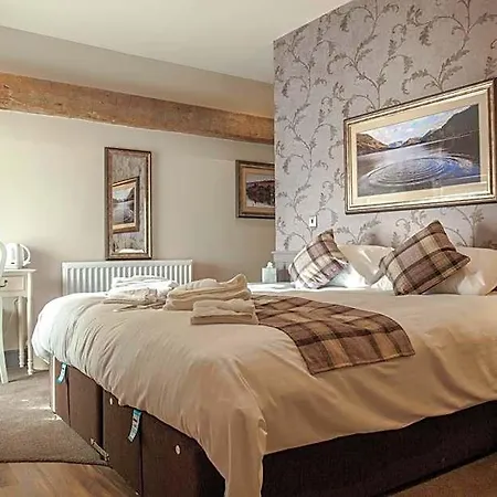 Crofters 3*
